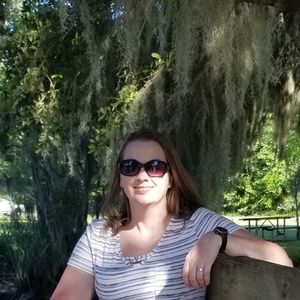 Meet your Posher, Candace